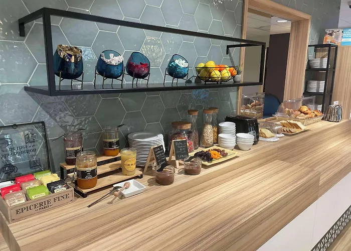 Kyriad Direct - Les Valence Hotel Bourg-lès-Valence