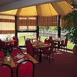 Kyriad Direct - Les Valence Hotel 2*