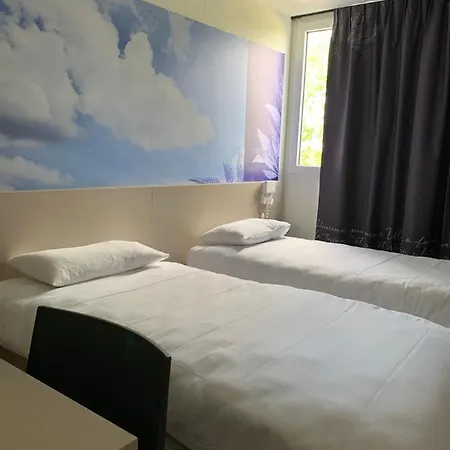 Hotel Kyriad Direct - Les Valence