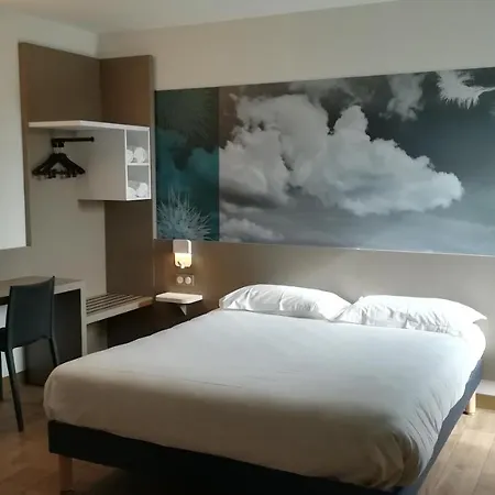 Hotel Kyriad Direct - Les Valence