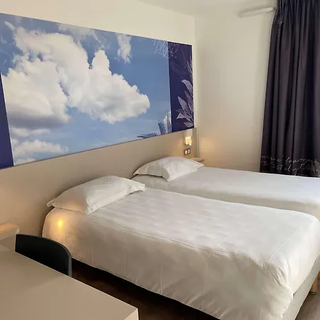 Hotel Kyriad Direct - Les Valence