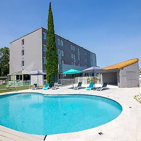 Hotel Kyriad Direct - Les Valence 2*