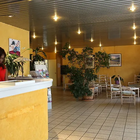 Kyriad Direct - Les Valence Hotel Bourg-lès-Valence
